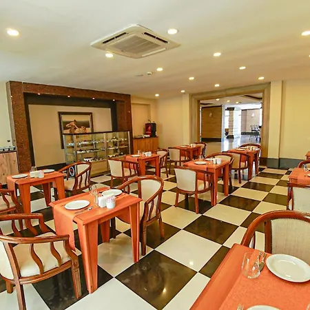Clover Magic Seagate Belek Otel